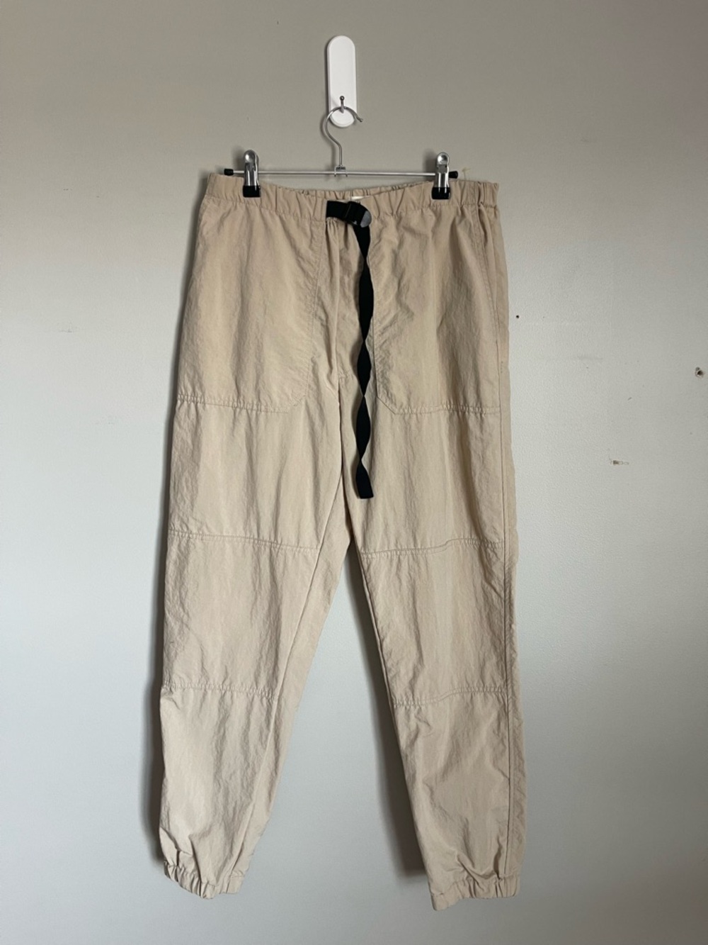 PACSUN | Men's Beige Jogger Pants with Black Drawstring Sz S